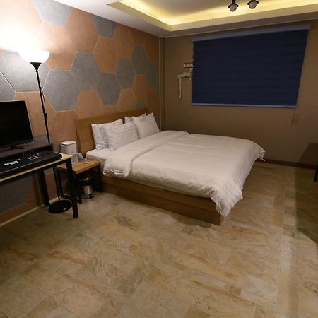 Jecheon Q Motel Dış mekan fotoğraf