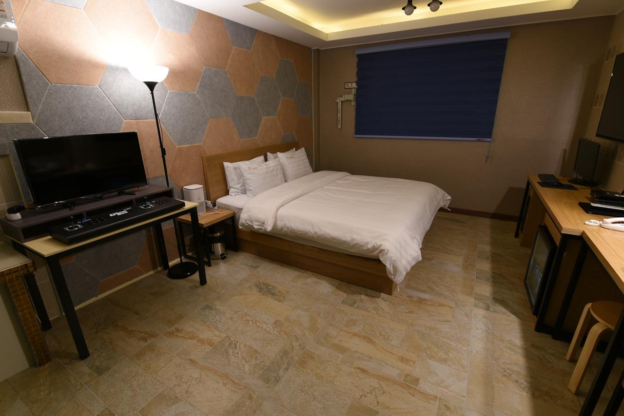 Jecheon Q Motel Dış mekan fotoğraf